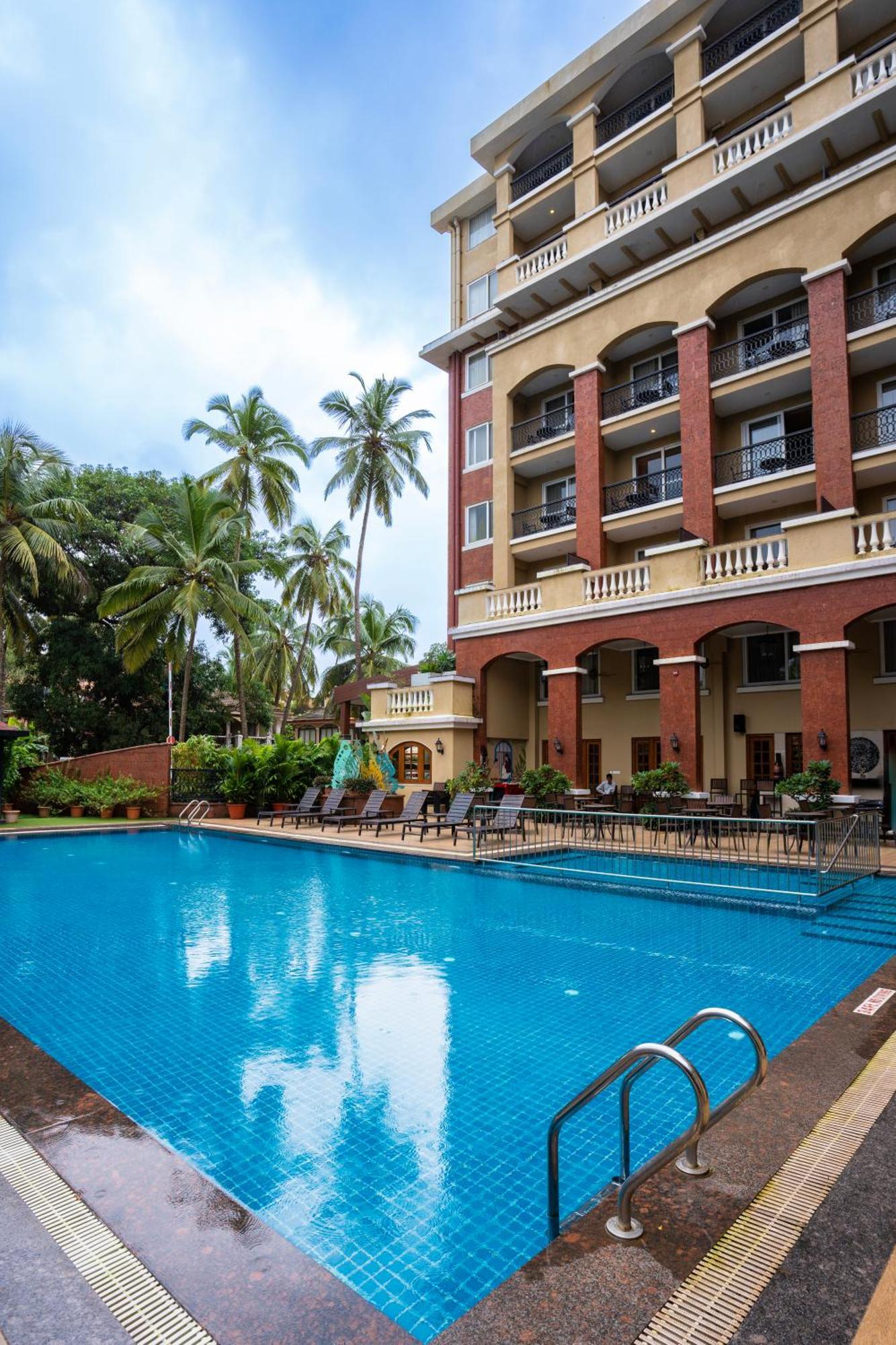 Hotel Fairfield By Marriott Goa Calangute Extérieur photo